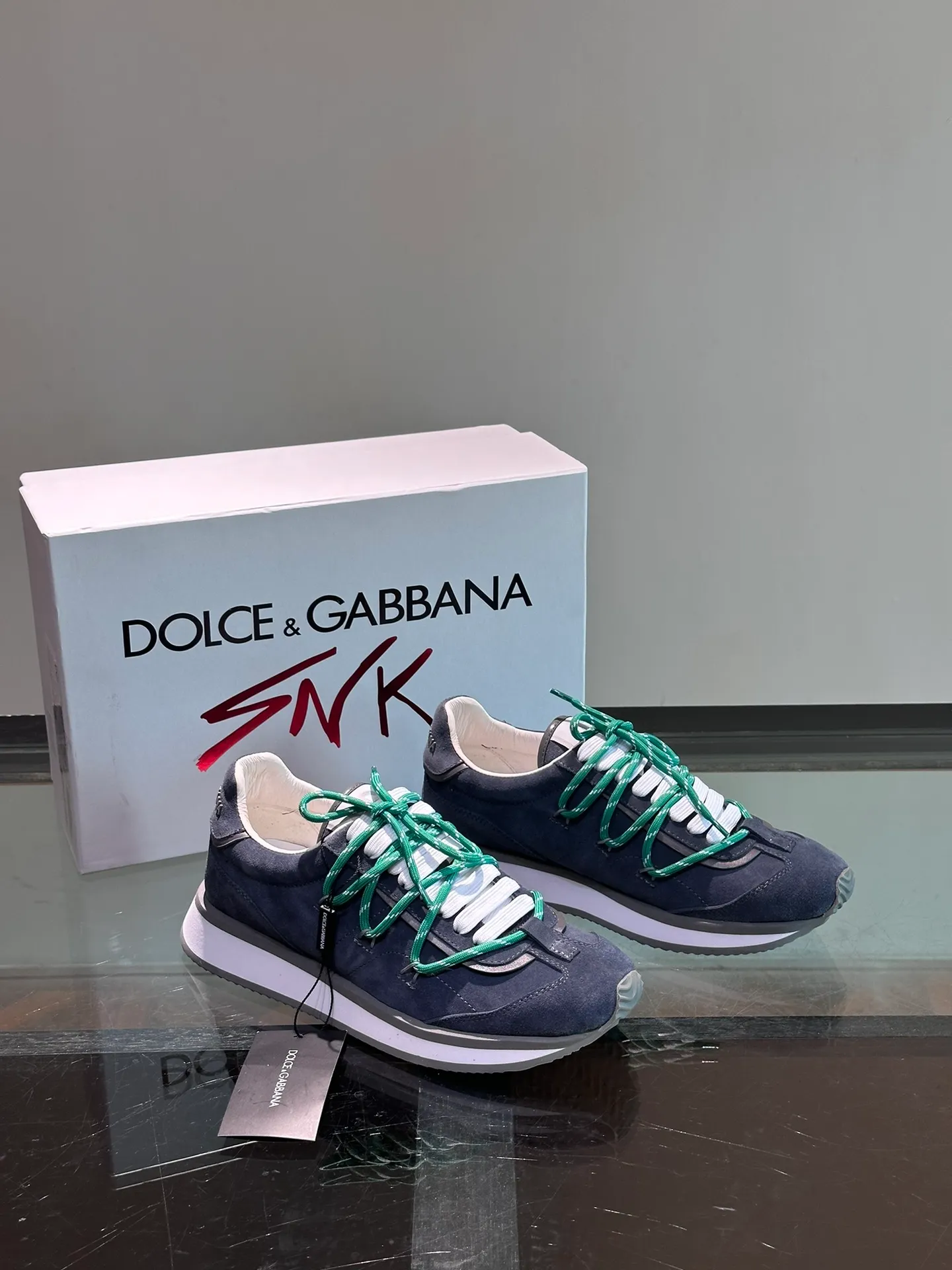 Men's shoes 💰p460 "DG" new men's casual sports shoes! The contrasting color design is eye-catching, fashionable and versatile, and can add luster to various looks. The exquisite design with unique dynamic vitality and modern atmosphere shows modern elegance. Size: 38-44 (45 customized)